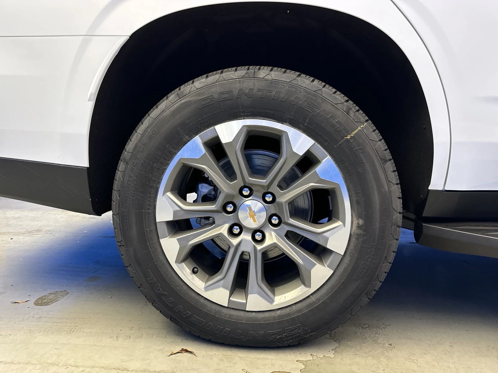 2020 Chevrolet Tahoe - View 4