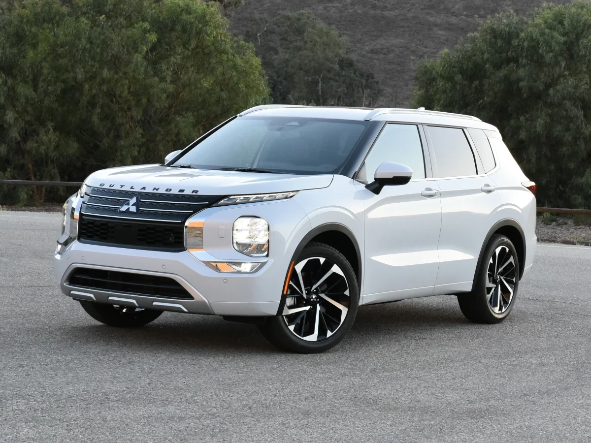 2022 Mitsubishi Outlander