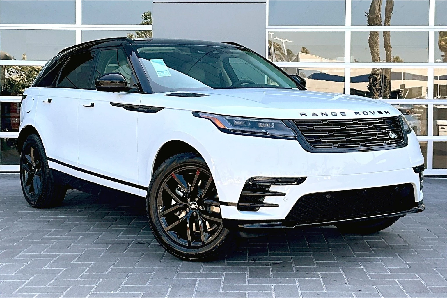 2022 Range Rover Velar - View 2