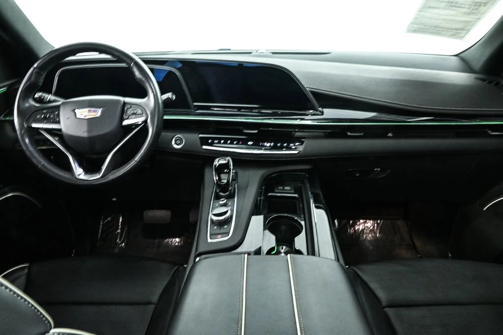 2022 Cadillac Escalade ESV - View 11